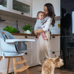 Momi Collet Grey Ergonomische Draagzak NOSI00003 20 Momi Collet Grey Ergonomische Draagzak NOSI00003 -Kinderwagen Winkel Momi Collet Grey Ergonomische Draagzak NOSI00003 5