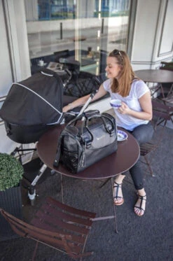 Badabulle Glossy Black Luiertas B043011 -Kinderwagen Winkel badabulle glossy black luiertas 3