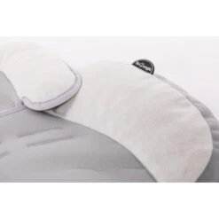 Bo Jungle B-Snooze Wit/Grijs 3-in-1 Universeel Kussen B180500 15 Bo Jungle B-Snooze Wit/Grijs 3-in-1 Universeel Kussen B180500 -Kinderwagen Winkel bo jungle b snooze witgrijs 3 in 1 universeel kussen b180500 3 1