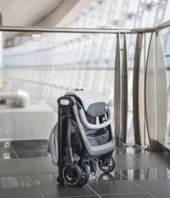 Chicco WE Cool Grey Wandelwagen 79885.19 26 Chicco WE Cool Grey Wandelwagen 79885.19 -Kinderwagen Winkel chicco we grey wandelwagen 79885.23 12 1