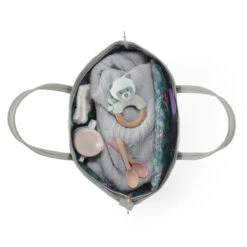 Kinderkraft Treasurebag Light Grey Luiertas KATREAMBLGR0000 16 Kinderkraft Treasurebag Light Grey Luiertas KATREAMBLGR0000 -Kinderwagen Winkel kinderkraft treasurebag light grey nature vibes 6 1