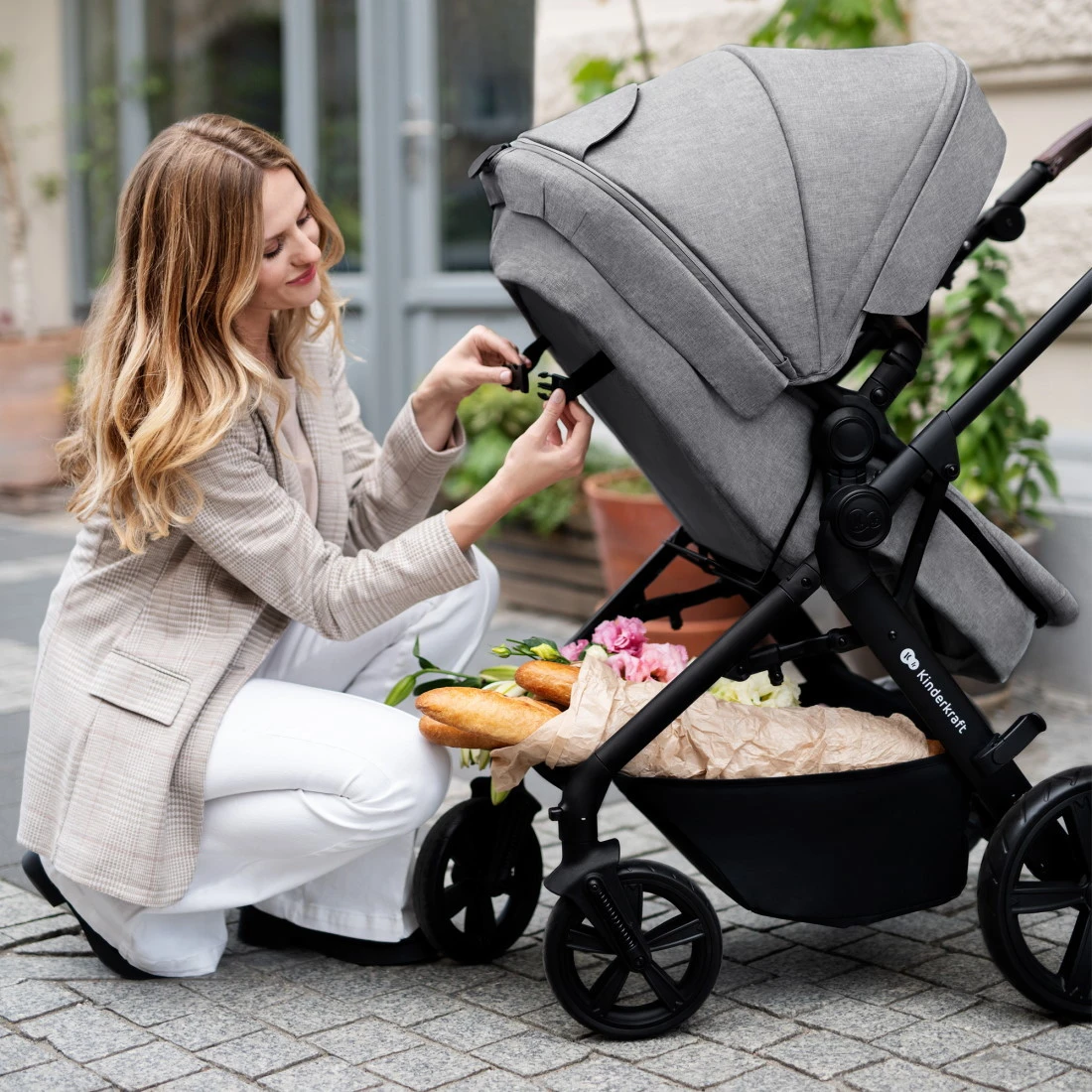Kinderkraft A-Tour Dark Grey 3-in-1 Kinderwagen Incl. Autostoel KSATOU00DGR3000 18 Kinderkraft A-Tour Dark Grey 3-in-1 Kinderwagen Incl. Autostoel KSATOU00DGR3000 - Afbeelding 16