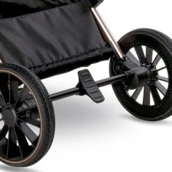 Lorelli Aria Grey 3-in-1 Kinderwagen Incl. Autostoel 1002177-2325 39 Lorelli Aria Grey 3-in-1 Kinderwagen Incl. Autostoel 1002177-2325 -Kinderwagen Winkel lorelli aria 3 in 1 combi details sfeer 1
