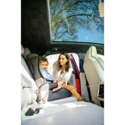 Lorelli Explorer Black 9-36 Kg Autostoel 1007089-2305 15 Lorelli Explorer Black 9-36 Kg Autostoel 1007089-2305 -Kinderwagen Winkel lorelli explorer sfeer 3 1