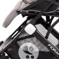 Lorelli Fiorano Black Wandelwagen Incl. Beenkap 1002149-2305 29 Lorelli Fiorano Black Wandelwagen Incl. Beenkap 1002149-2305 -Kinderwagen Winkel lorelli fiorano productdetail 10 2