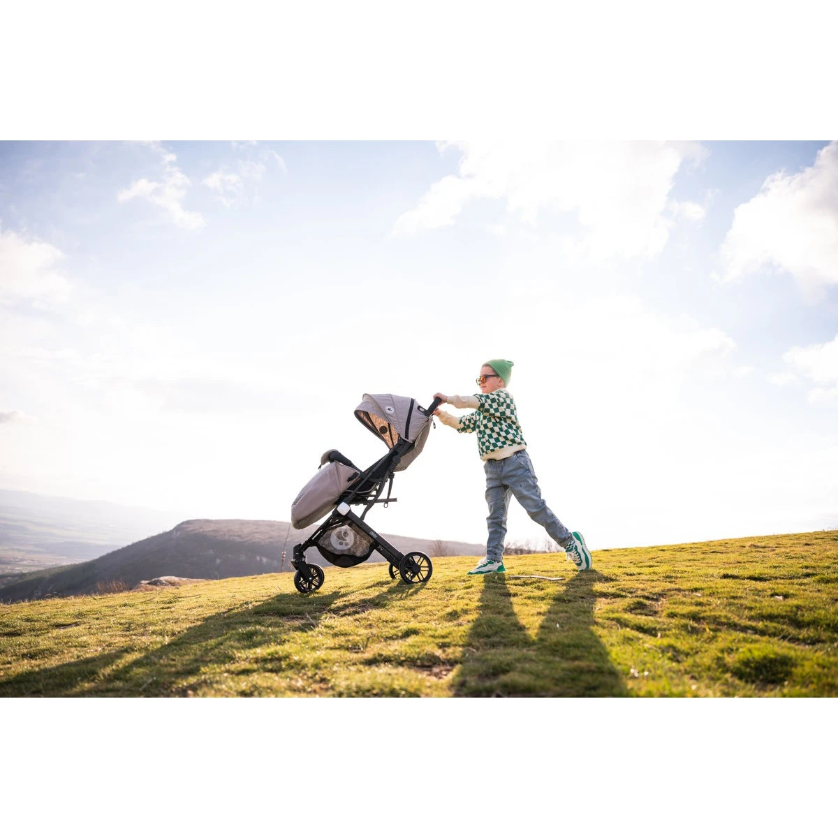 Lorelli Fiorano Rose Quartz Wandelwagen Incl. Beenkap 1002149-2381 16 Lorelli Fiorano Rose Quartz Wandelwagen Incl. Beenkap 1002149-2381 - Afbeelding 14