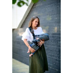 Lorelli Weekend Grey Draagzak 1001011-0005 7 Lorelli Weekend Grey Draagzak 1001011-0005 -Kinderwagen Winkel lorelli weekend grey draagzak 1001011 0005 lifestyle