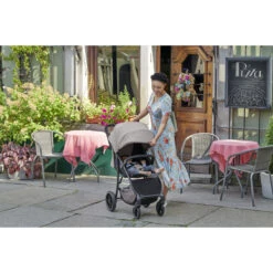 Kinderkraft Trig 2 Grey Wandelwagen KSTRIG2TGRY0000 -Kinderwagen Winkel twig 2 sfeer 3 1 1