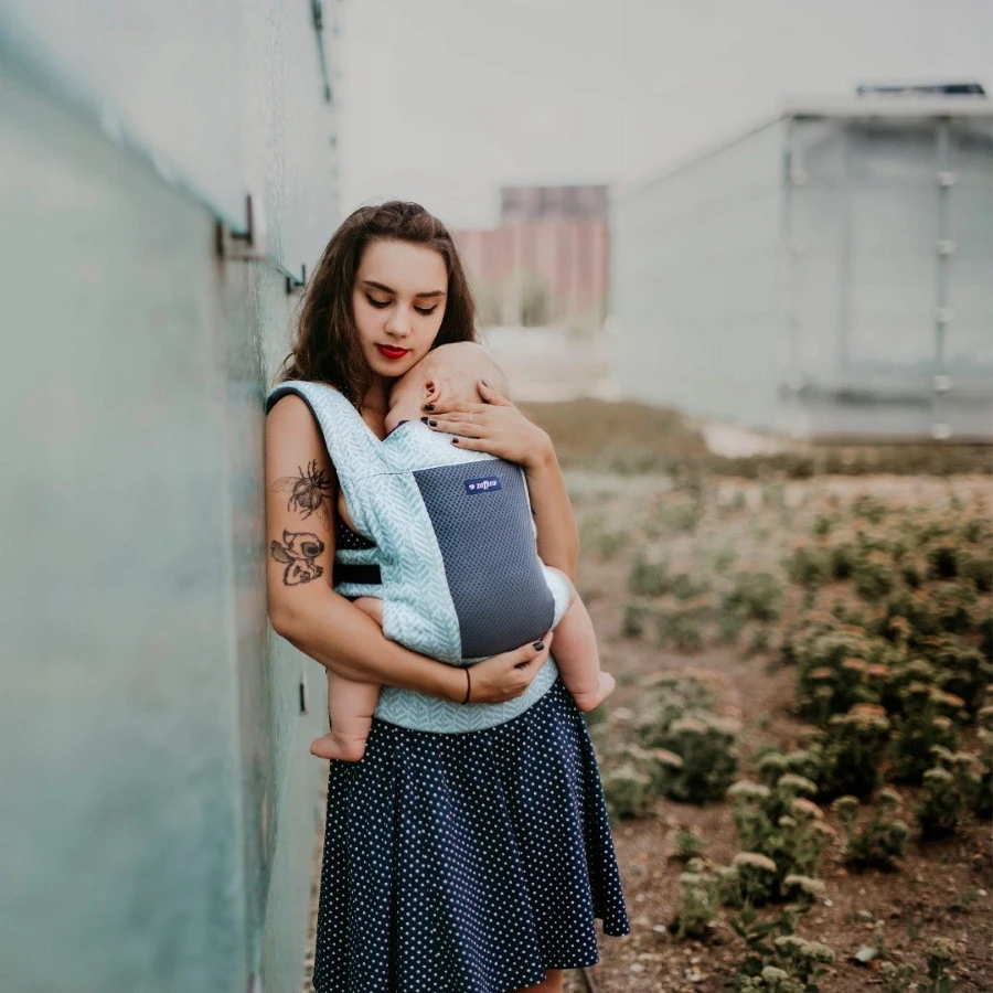 Zaffiro City Air Beige Leaves Ergonomische Draagzak 7398 7 Zaffiro City Air Beige Leaves Ergonomische Draagzak 7398 - Afbeelding 6